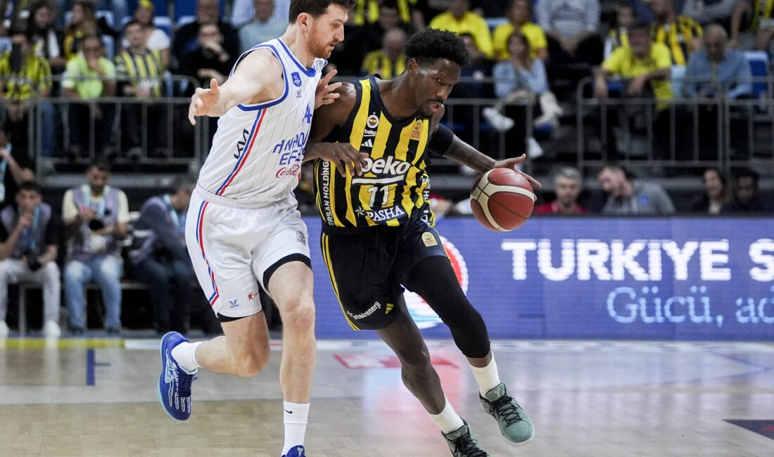 Fenerbahçe Beko Anadolu Efes’i Süper Lig Maçında Yendi Maç Detayları
