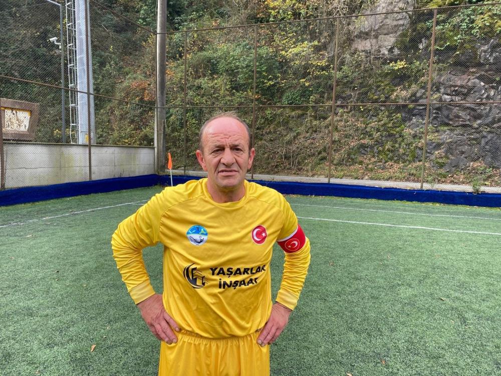 Fethi Kose Futbolda Kalp Krizi Gecirerek Hayatini Kaybetti