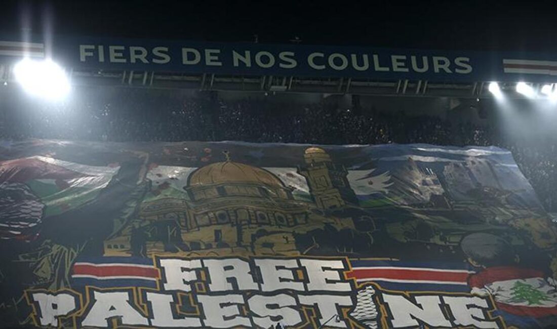 Paris Saint-Germain Taraftarından Filistin’e Destek PSG Taraftarının Filistin’e Destek Gösterisi