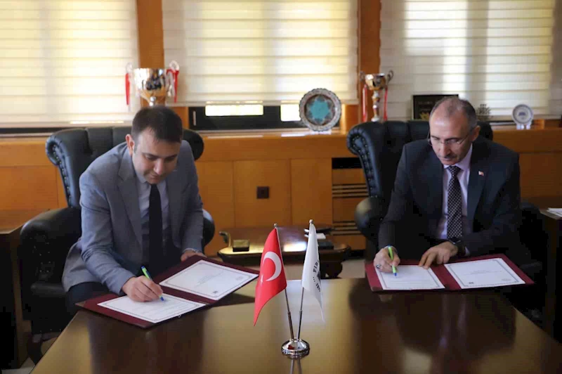 Fırat Üniversitesi ile İl Milli Eğitim Müdürlüğü Arasında İşbirliği Protokolü