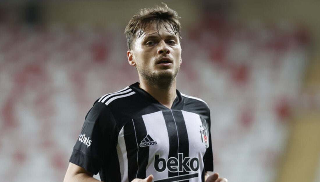 Adem Ljajic, Novi Pazar’da Hem Futbol Hem de Basketbol Forması