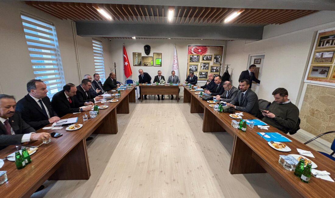 Eskişehir İl Milli Eğitim Müdürlüğü ve İlçe Müdürleri Toplantısı Gerçekleştirildi