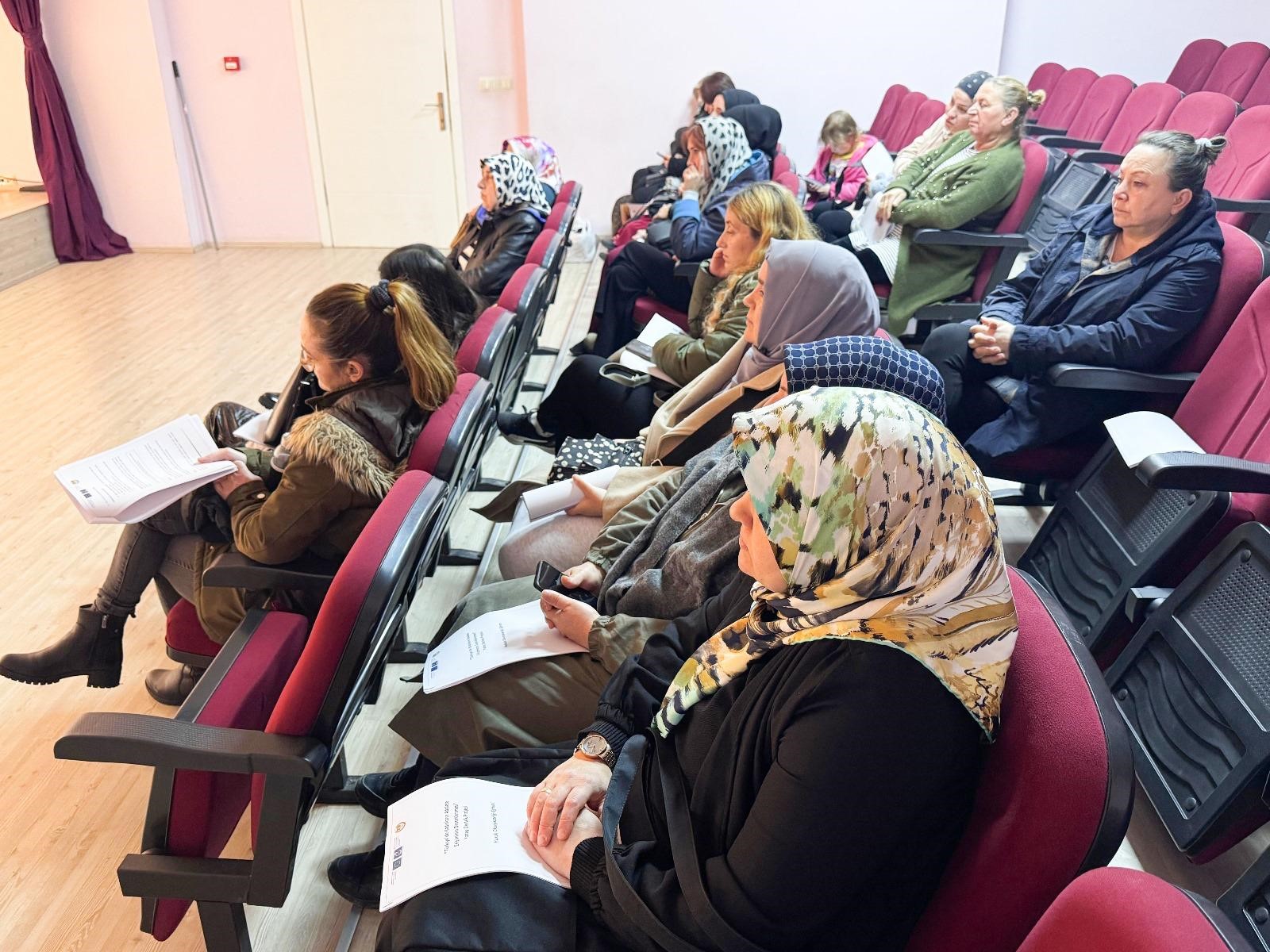 Kadınlar için Hukuk Okuryazarlığı Eğitimi