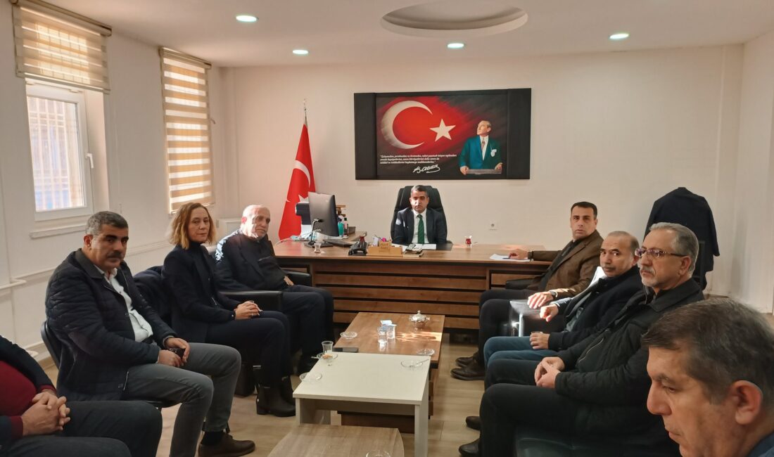 Diyarbakır Kayapınar’da Mesleki ve Teknik Eğitim Toplantısı Gerçekleştirildi Diayrbakır’ın Kayapınar