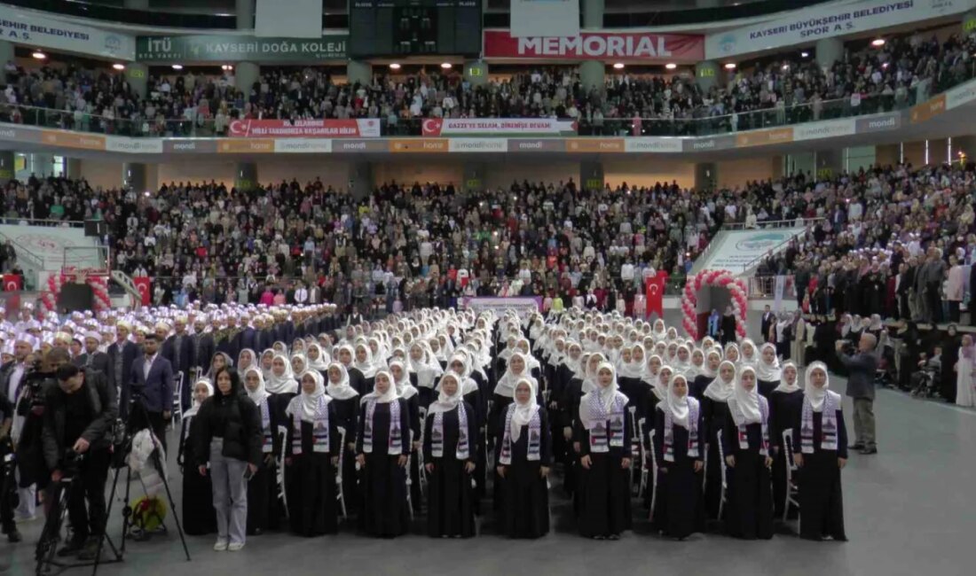 Kayseri’de 438 Öğrenci Hafızlık Belgesi AldıHaberin BaşlıklarıKayseri’de 438 Öğrenci Hafızlık