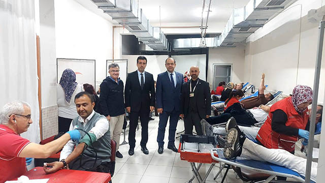 Öğrenci Velileri Seydişehir Kızılay’a Kan Bağışı Yaparak Destek OlduHaberin BaşlıklarıÖğrenci