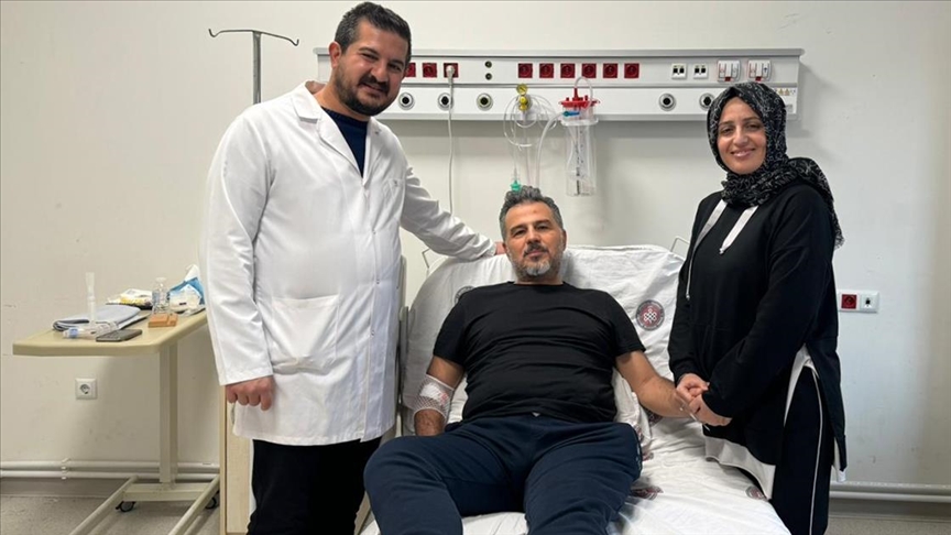 Süleyman Topsakal, Erken Evre Kolon Kanserini YendiHaberin BaşlıklarıSüleyman Topsakal, Erken