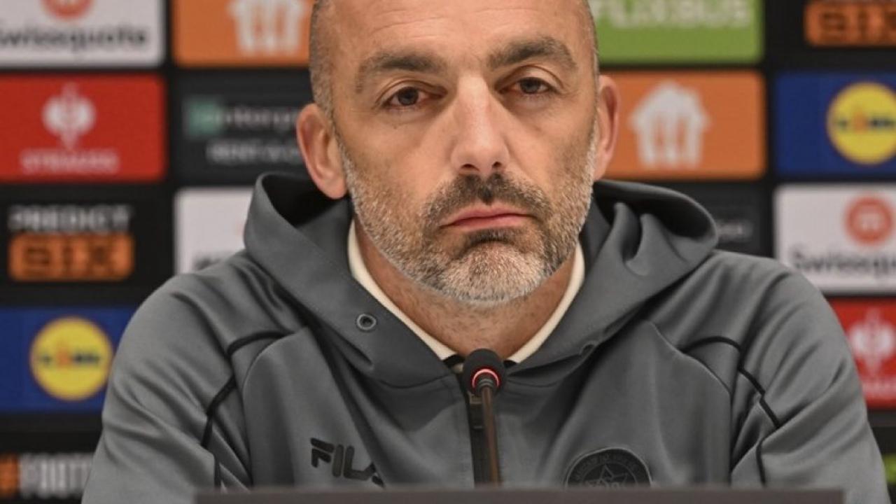Maccabinin Hocasi Lazetic Taraftarlarla Futbol Ruhunu Yasiyoruz