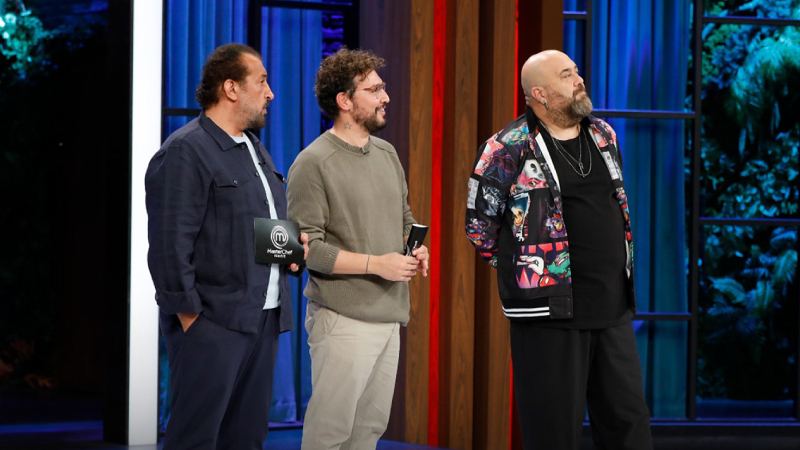 MasterChef Türkiye Yarışması Heyecanı Artıyor: Kırmızı ve Mavi Takım Sakatatlar