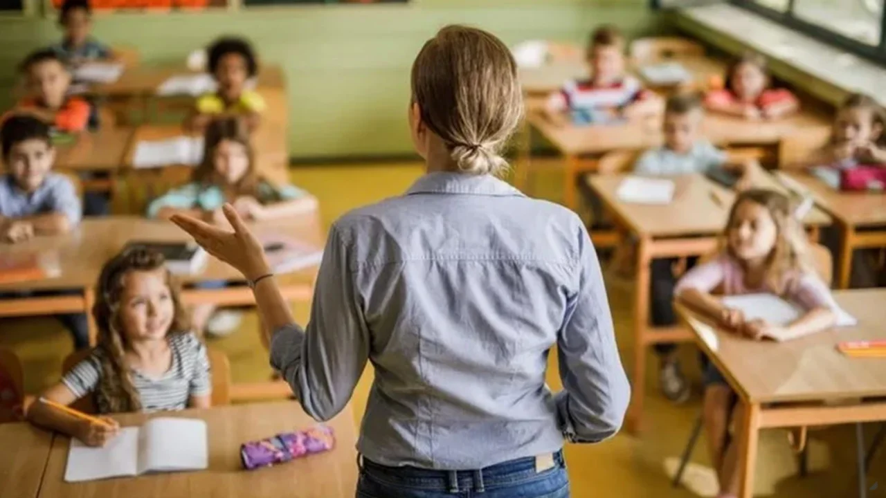 MeB OBA Ogretmen Seminerleri 2024 Basladi Baslangic Saati Bitis Tarihi