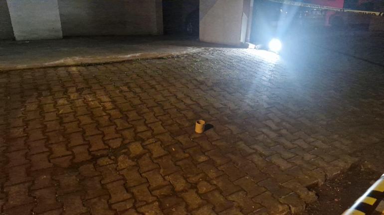 Müşterilerini Benimle Paylaş Kavgasında 1 Kişi Silahla Yaralandı Müşterilerini benimle paylaş kavgasında 1 kişi silahla yaralandı