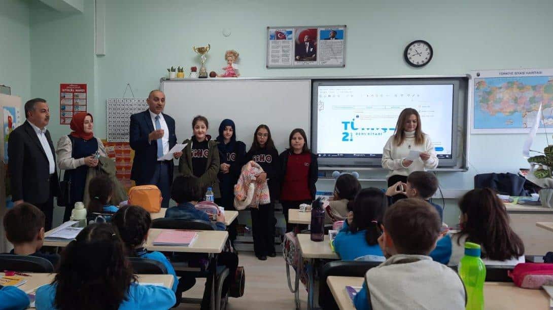 İl Millî Eğitim Müdürlüğü, öğretmenler günü vesilesiyle “Benim Öğretmenim, Benim