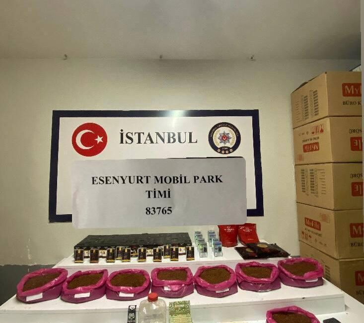 Esenyurt İlçe Emniyet Müdürlüğü, Okul Çevresinde Sigara Denetimi Yaptı Sigara