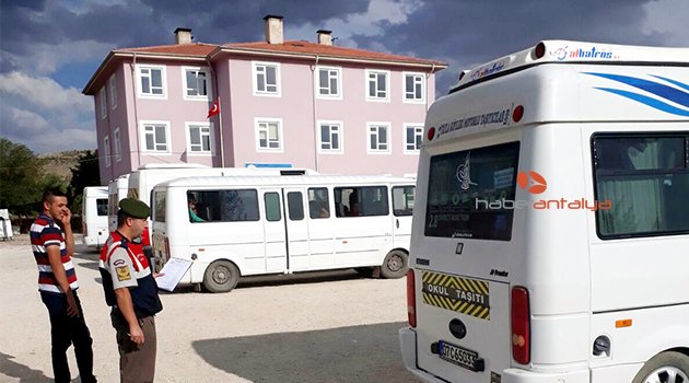Okul Servislerine Denetim: KORKUTELİ Trafik Ekiplerinden Taşımalı Sistem KontrolüHaberin BaşlıklarıOkul