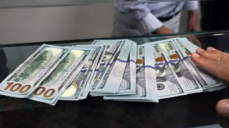 Sahte Dolar Fırsatçıları Komisyon Alarak Kazanç Sağlıyor Sahte dolar krizini