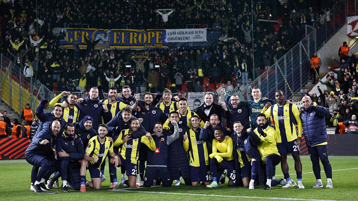 Slavia Prag 1 2 Fenerbahce Avrupada Buyuk Zafer