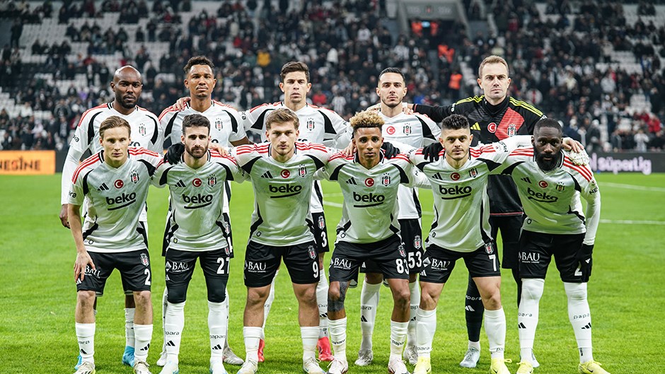 Beşiktaş Tribünleri Masuaku’ya Tepki Gösterdi Masuaku’ya Tepki Göztepe maçının son