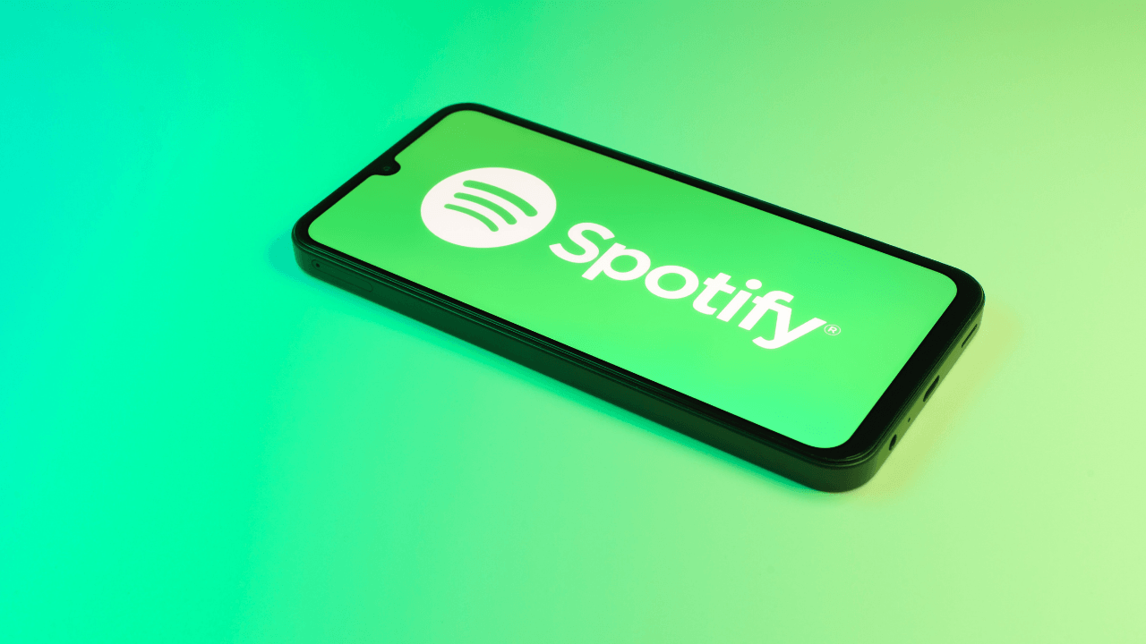 Spotify, popüler video podcast