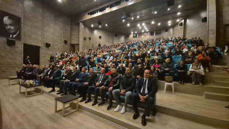 Tekirdağ Eğitim Akademisi Projesi, Yahya Kemal Beyatlı Kültür Merkezi’nde gerçekleştirildi.