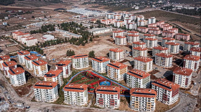 Kayseri Tomarza 4. Mıntıka Mahallesi’nde TOKİ tarafından gerçekleştirilen 250 bin