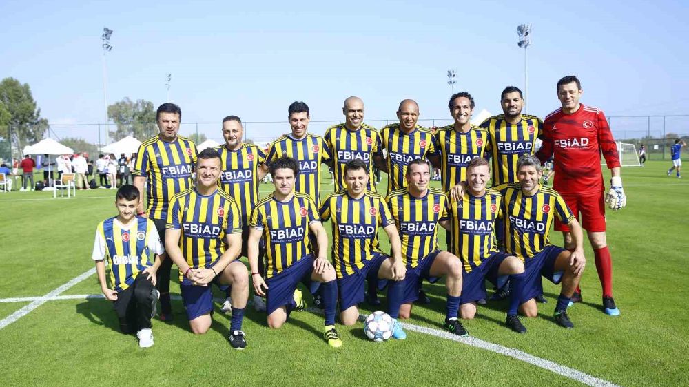 Antalya’da Türk-Alman Futbol Efsaneleri Buluşacak Turnuva Detayları Antalya Büyükşehir Belediyesi