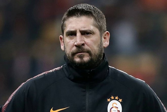 Ümit Davala'dan Galatasaraylı Yıldıza Yaylım Ateşi: "Paketleyip Göndermek Gerekiyor" - Son Dakika Spor Gelişmeleri Ümit Davala'dan Galatasaraylı yıldıza yaylım ateşi: "Paketleyip göndermek gerekiyor" - 1. Foto