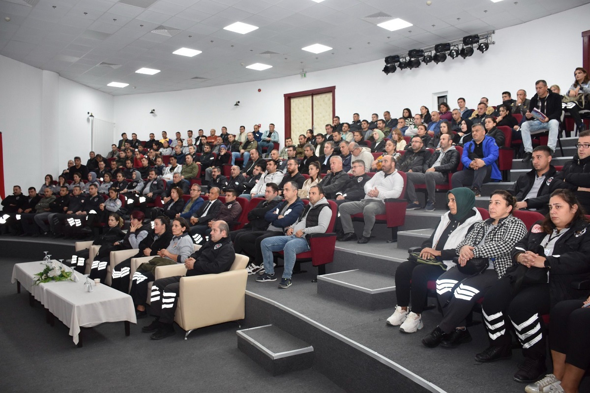 Universite Guvenlik Gorevlilerine Emniyet Egitimi Verilecek