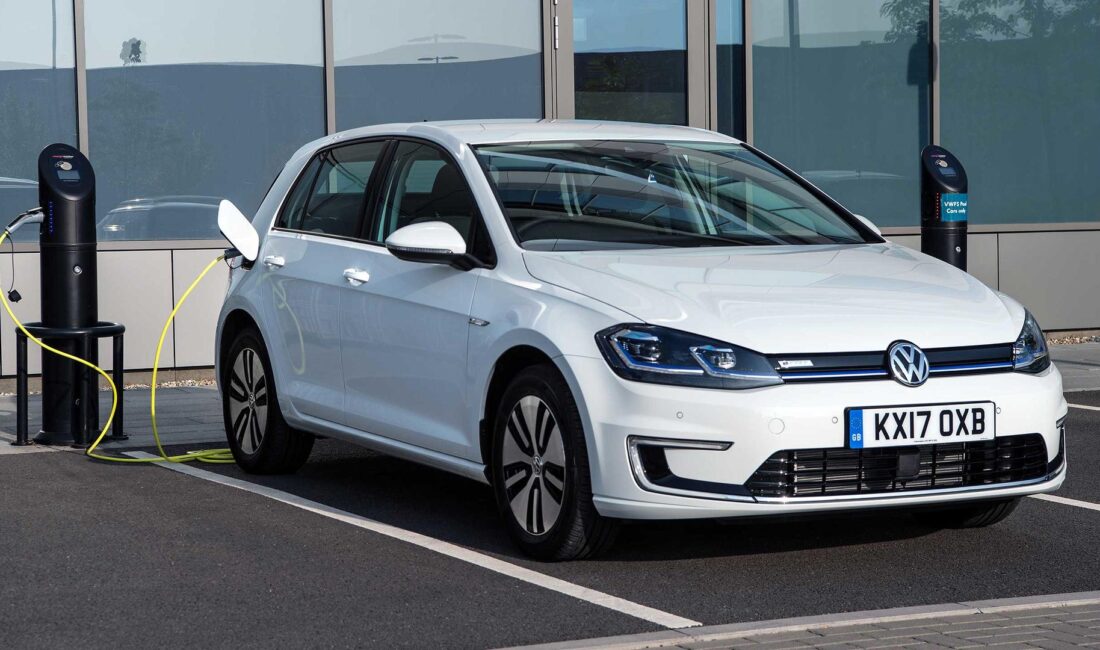 Volkswagen, Elektrikli Golf Mk9 Modelini TanıtacakHaberin BaşlıklarıVolkswagen, Elektrikli Golf Mk9