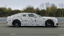 Yeni Jaguar Elektrikli Model Arkasız Tasarımıyla Dikkat Çekiyor! Yeni elektrikli Jaguar kamuflajlı prototip