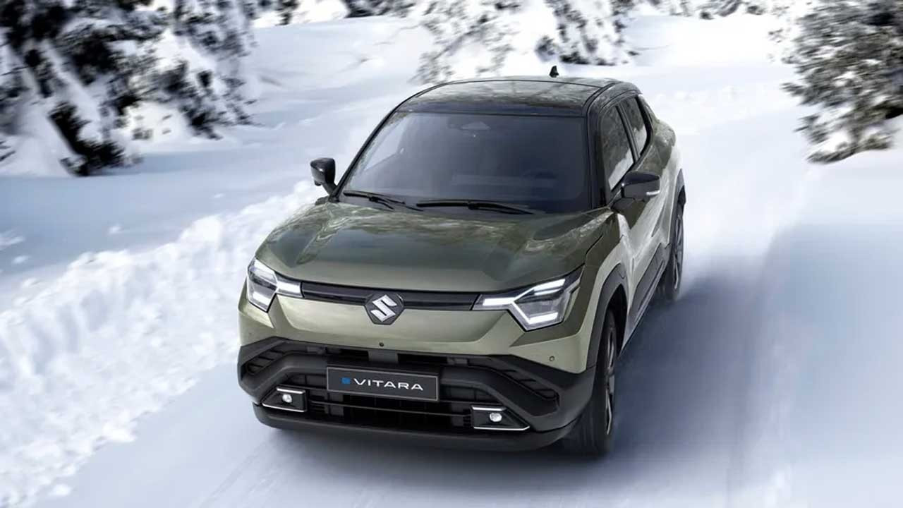Yepyeni Suzuki E Vitara Iki Farkli Versiyonla Tanitildi