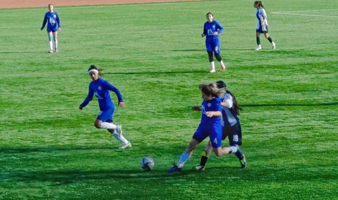 Ağrı ASPGSK Kadın Futbol Takımı, Liderliğini Sürdürdü Ağrı ASPGSK Kadın