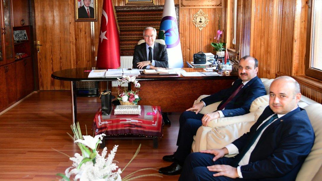 İl Millî Eğitim Müdürü Hasan Uygun, Tonya İlçesini Ziyaret Etti