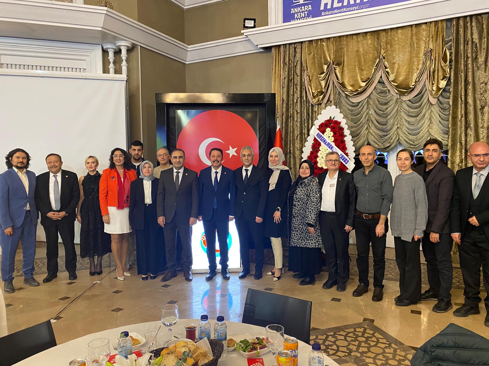 Hekimsen Bilim Ödülleri Töreni Aile Hekimlerine Saygı Gecesi’nde Sahiplerini Buldu