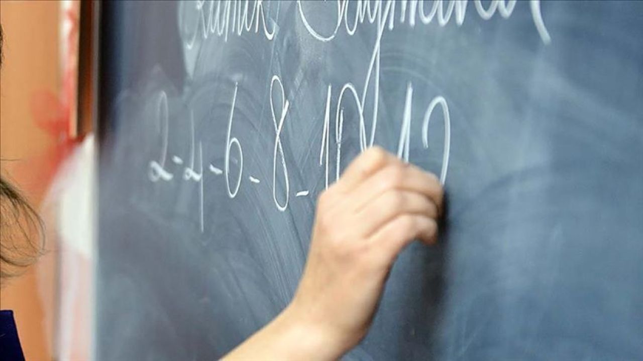 15 tatil ne zaman 2025? Okulların kapanmasına kaç gün kaldı? 
