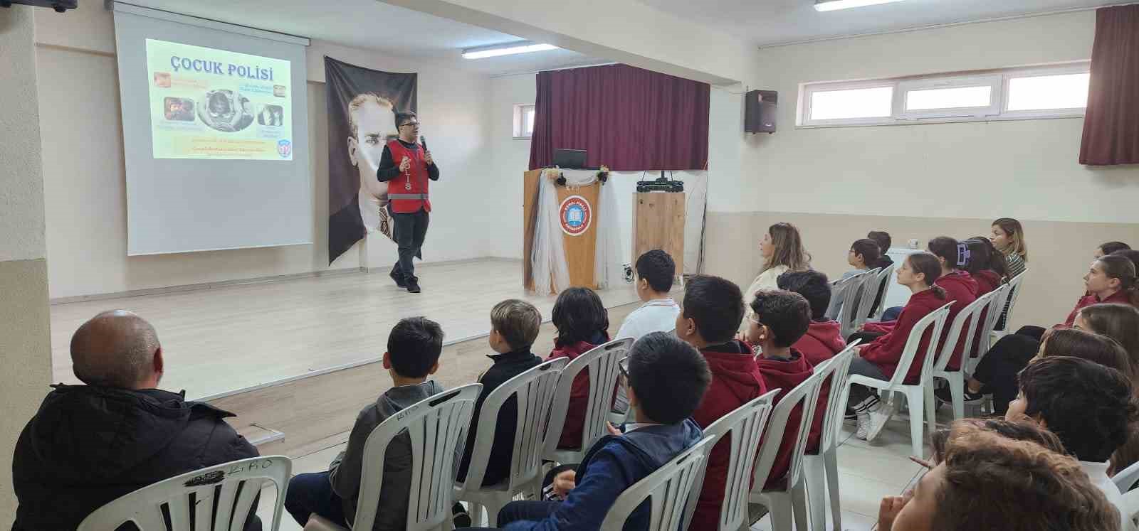 Bandirmada Okul Cevrelerinde Guvenlik ve Trafik Denetimi IHA Basligiyla Yapildi