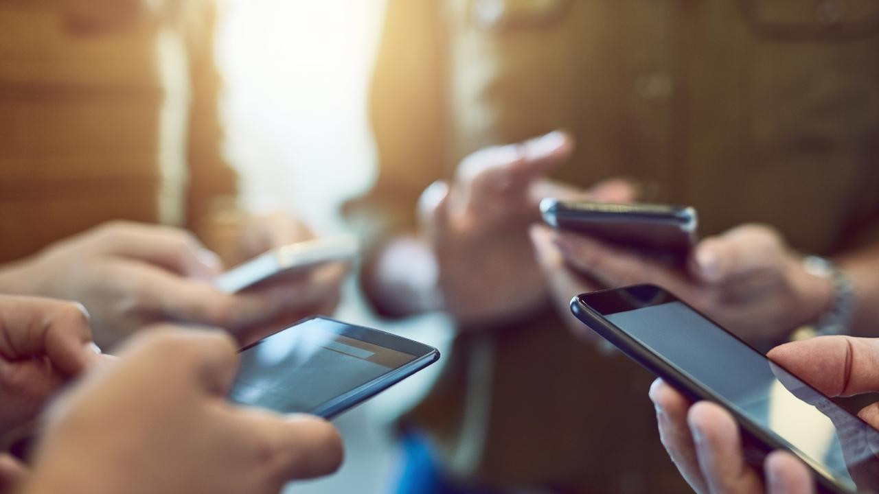Bddkdan Cep Telefonlarina Taksit ve Kredi Duzenlemesi 20 Bin Tl