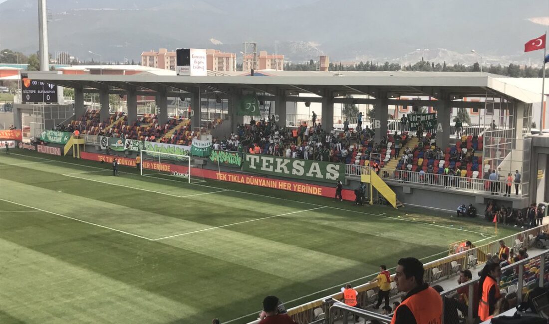 Bursasporlu Taraftarlar Bornova 1877 Maçına Alınmayacak İzmir Valiliği ve İl