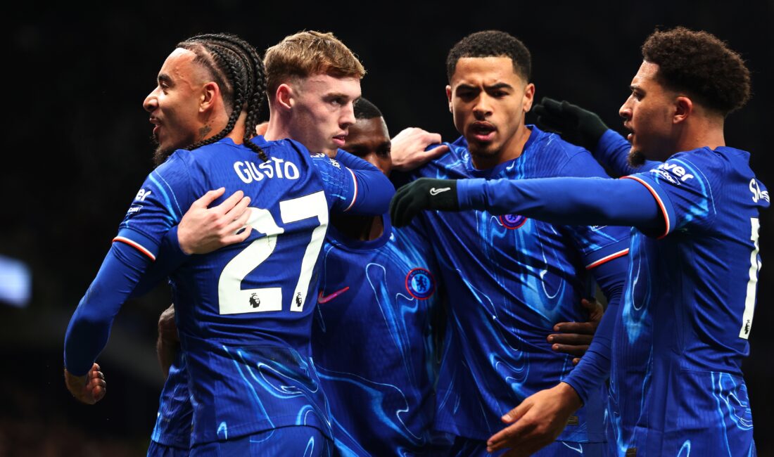 Premier Lig’de Chelsea, Tottenham’i 4-3 mağlup ederek galibiyet serisini sürdürdü!