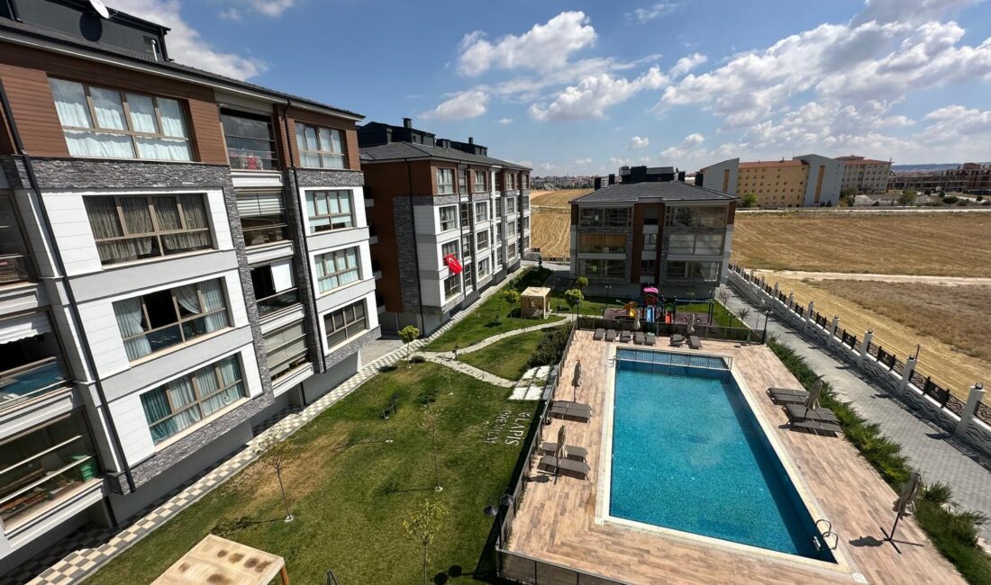 Hayırseverden Eskişehir Valiliğine Okul Bağışı Eskişehir merkezinde yaşayan bir hayırsever,