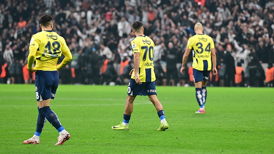 Fenerbahçe, Beşiktaş Deplasmanında Mağlup OlduHaberin BaşlıklarıFenerbahçe, Beşiktaş Deplasmanında Mağlup OlduTüpraş