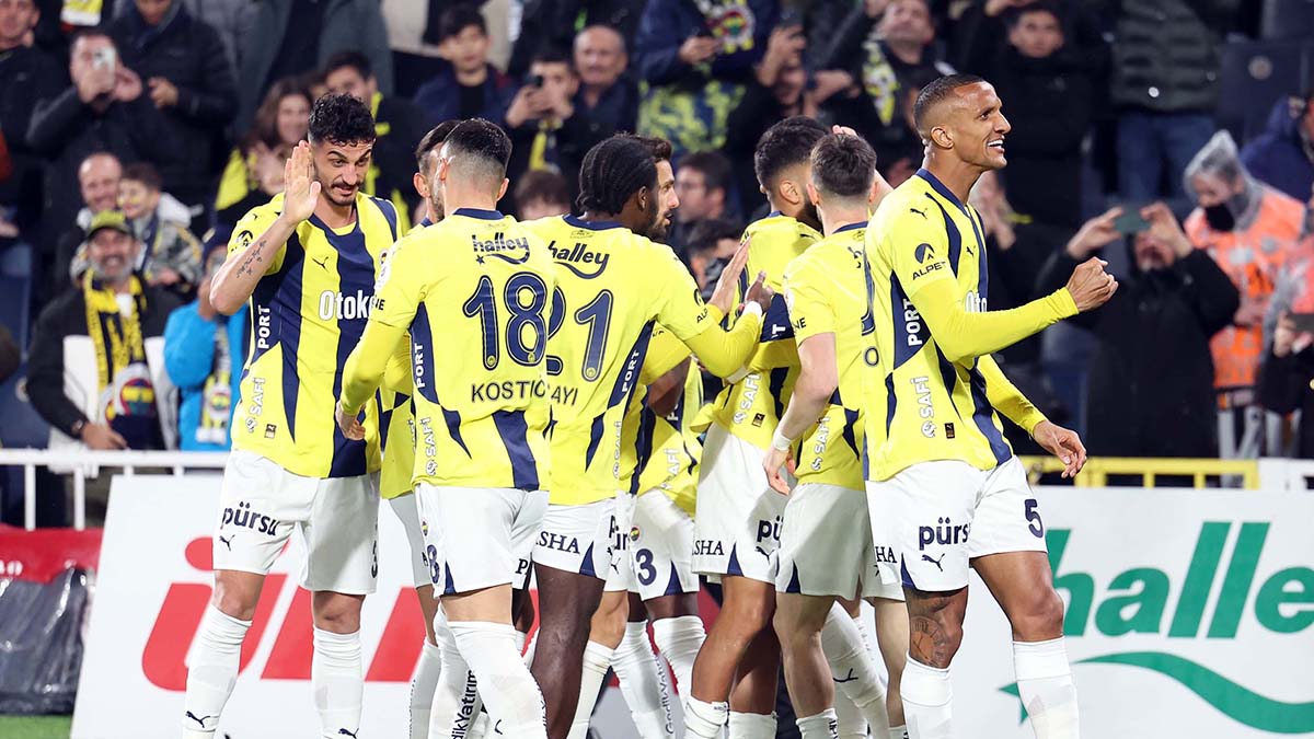 Fenerbahcenin Gaziantep FKyi 3 1 Maglup Ettigi Mac Ozeti