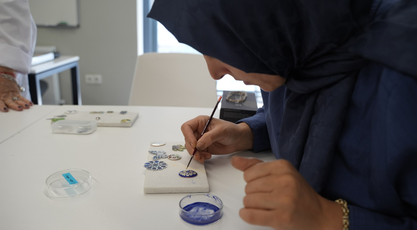 KARINCA El Emeği Eğitim Birimi’nde Kuyum Minesi Eğitimi KARINCA El