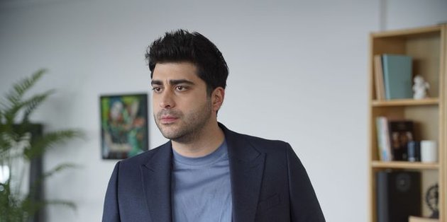 Ömer, Cemal tarafından bıçaklanarak hastaneye kaldırıldı ancak kısa sürede toparlanarak
