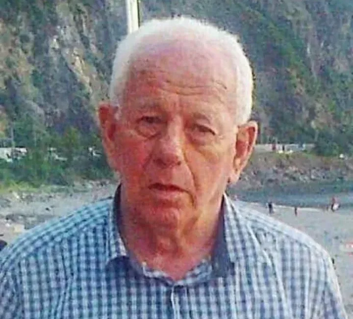Kocaeli’de Emekli Öğretmen Asım Atasert Hayatını KaybettiHaberin BaşlıklarıKocaeli’de Emekli Öğretmen