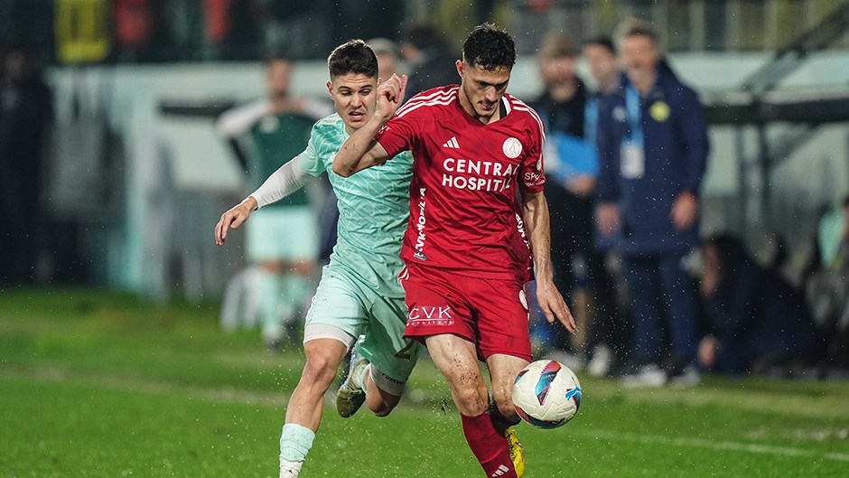 Esenler Erokspor – Ümraniyespor Maçı: Ümraniyespor Deplasmanda 1-0 Kazandı Mücadelede