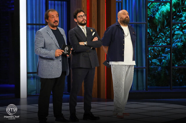 MasterChef Türkiye’de Eleme Heyecanı: Alper Yarışmaya Veda EttiHaberin BaşlıklarıMasterChef Türkiye’de
