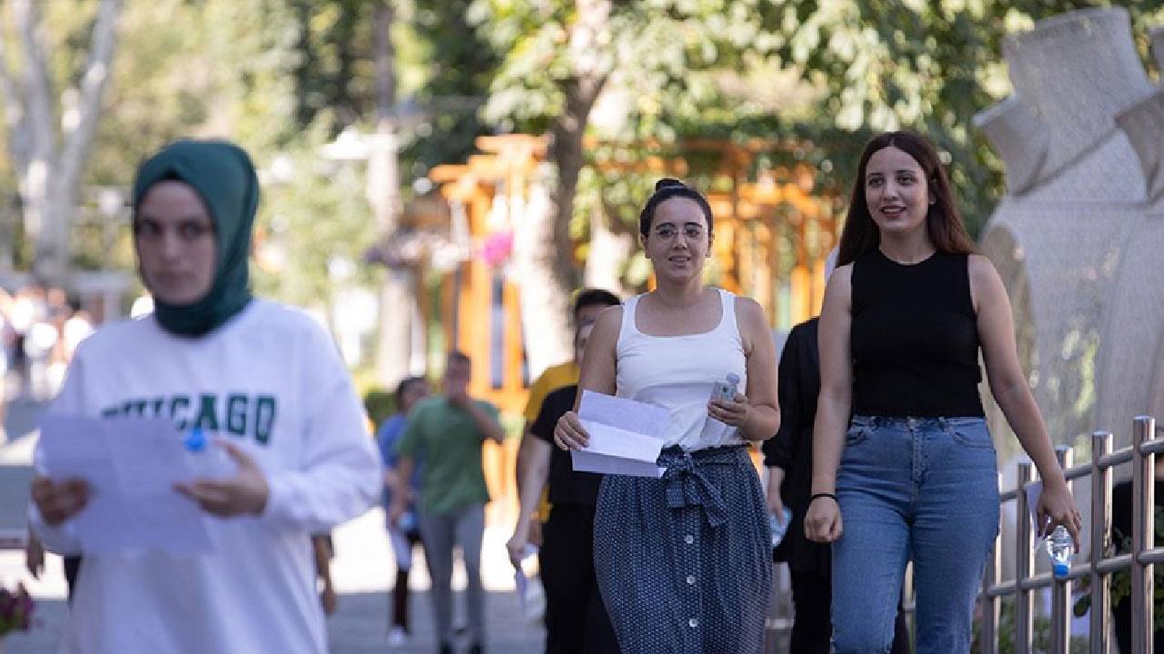 MEB AÖL 1. Dönem Sınavları İle İlgili Yeni Gelişmeler AÖL