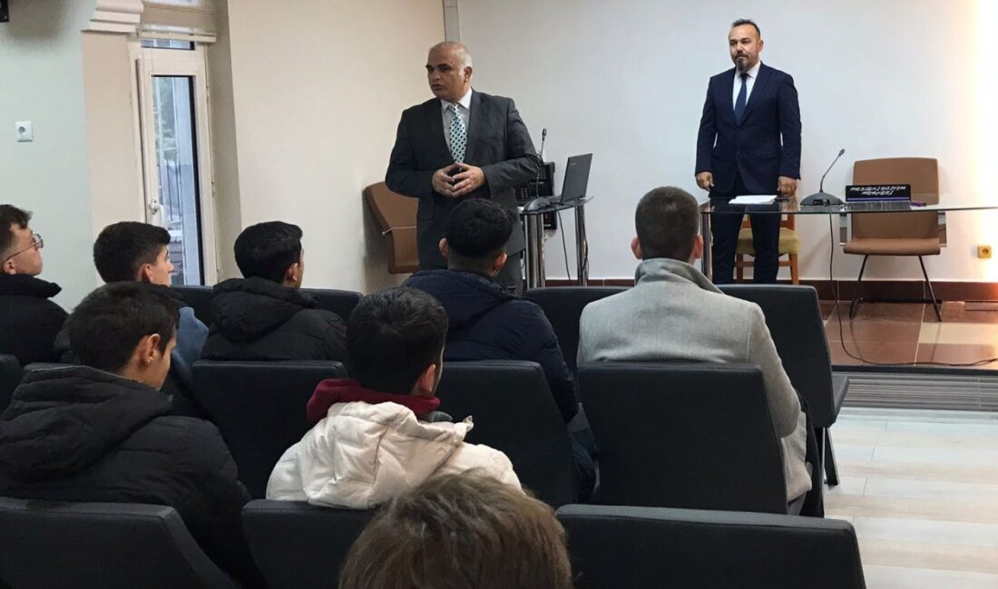 Meram Mesleki Eğitim Merkezi Öğrencileri İş İnsanlarıyla BuluşturuyorHaberin BaşlıklarıMeram Mesleki