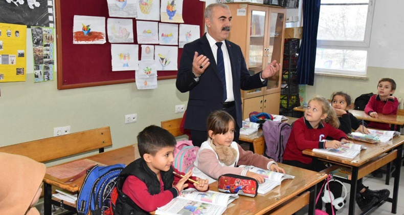 Balıkesir İl Millî Eğitim Müdürü Murat Demir, Kepsut’u Ziyaret EttiHaberin