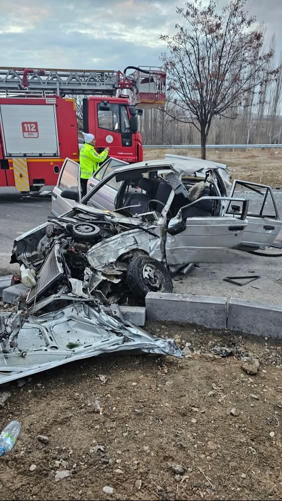 Nevsehirde Otomobile Carpan Ogrenci Servisi Devrildi 24 Yarali